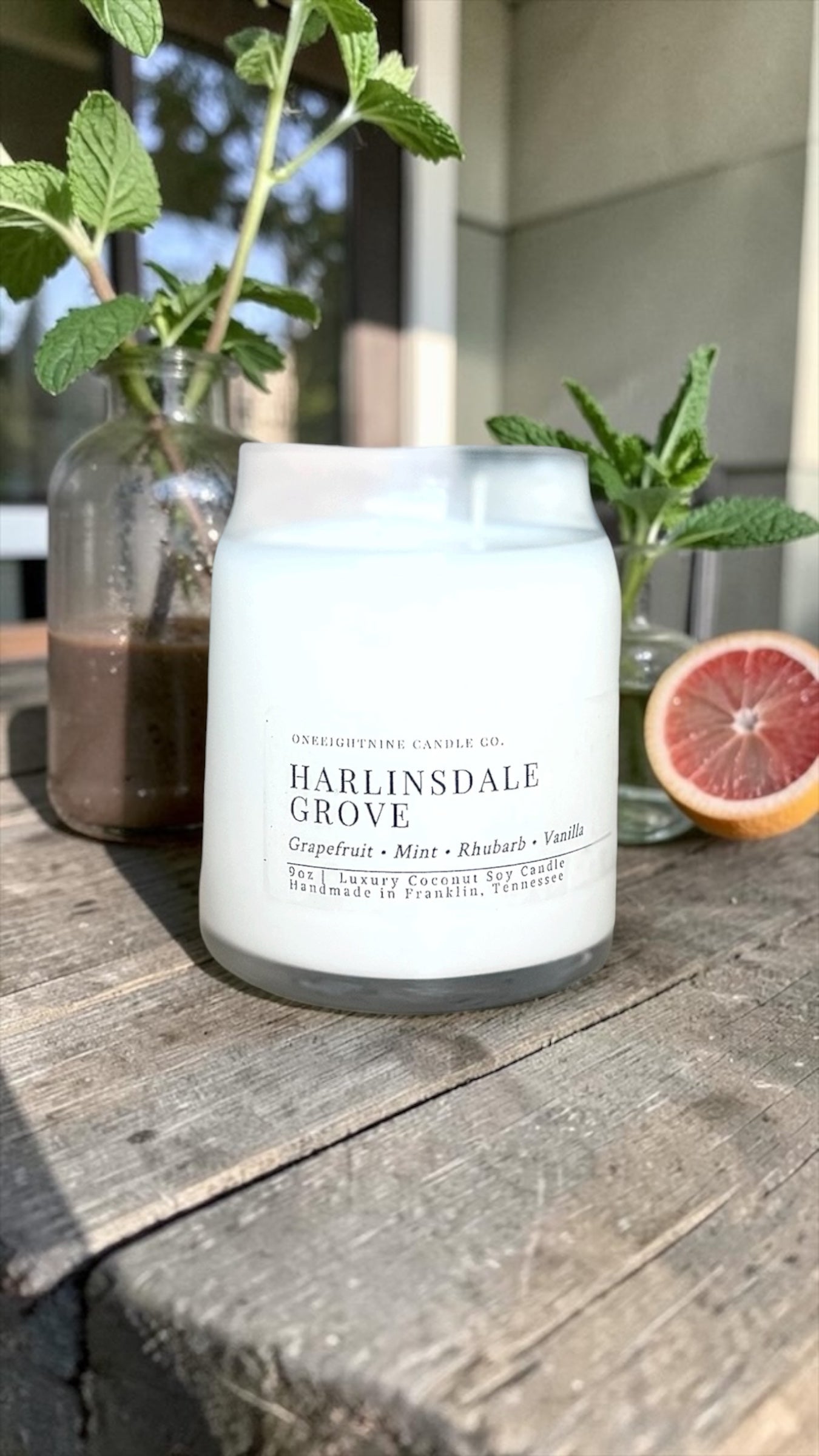 Harlinsdale Grove (9 Oz Double Wick Candle)Grapefruit, Mint, Rhubarb, Rose, Lavender, Apple, Vanilla